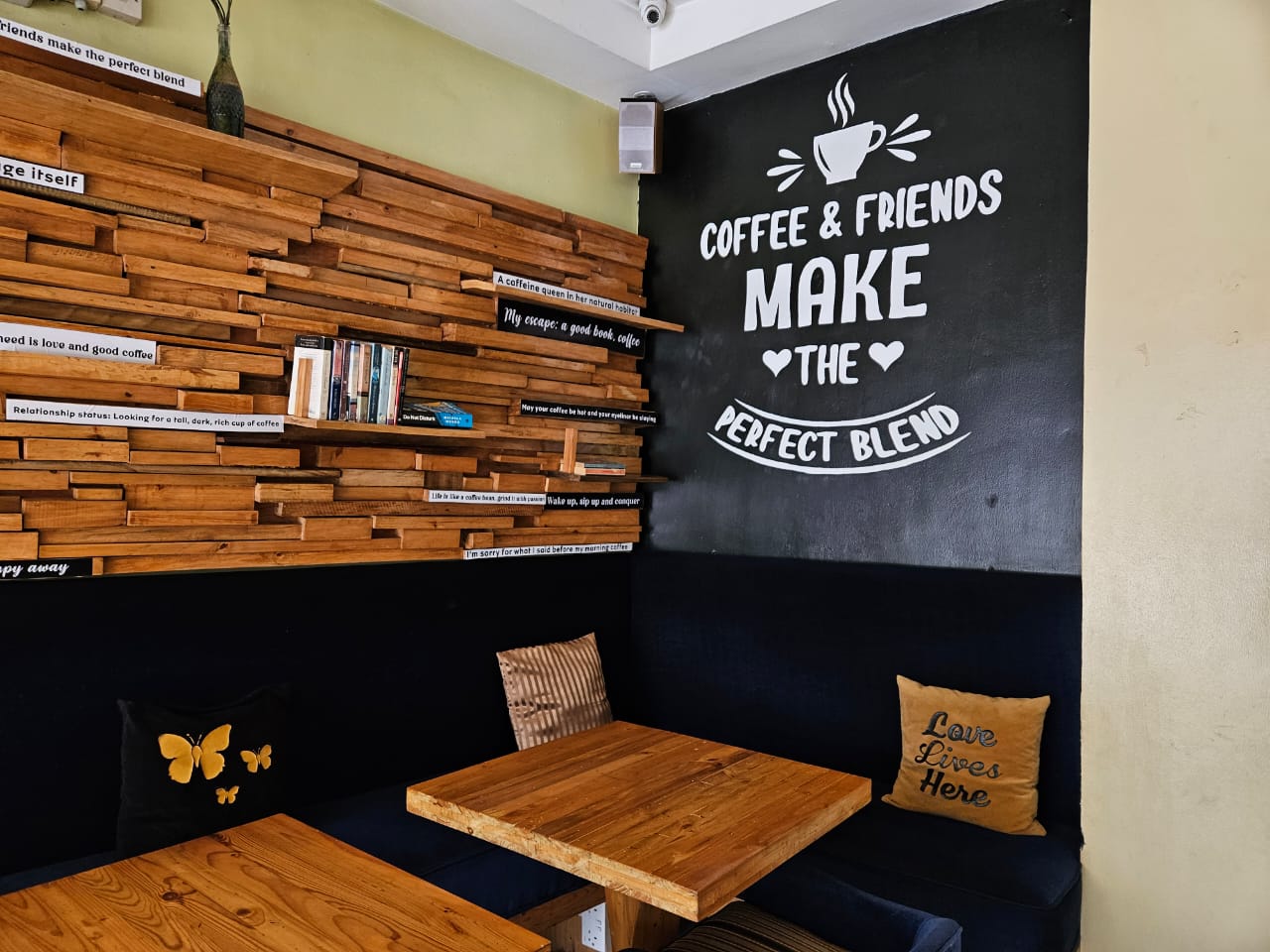 Ishaazi coffee and friends wall art
